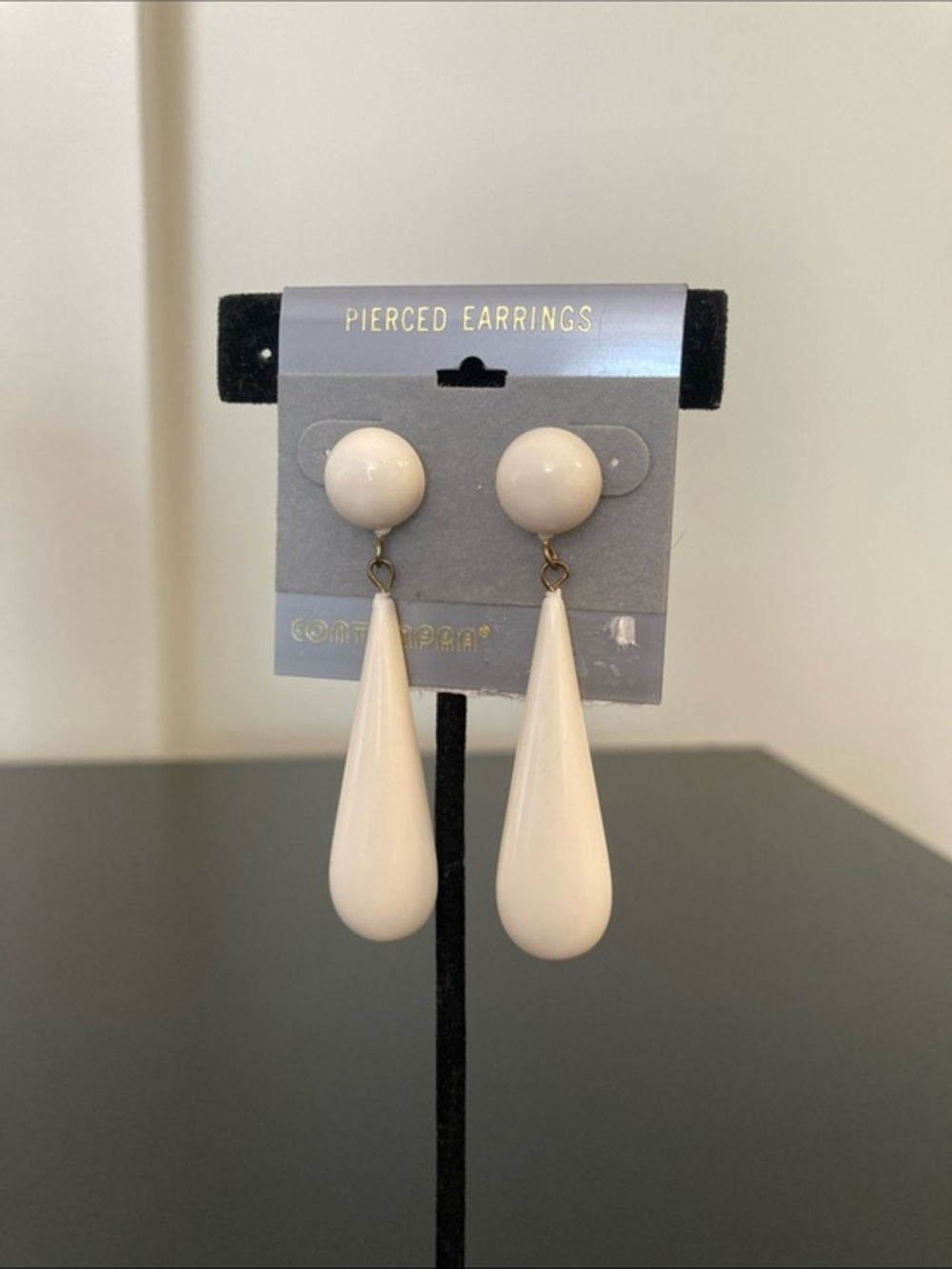 Cream Teardrop Drop Earrings -